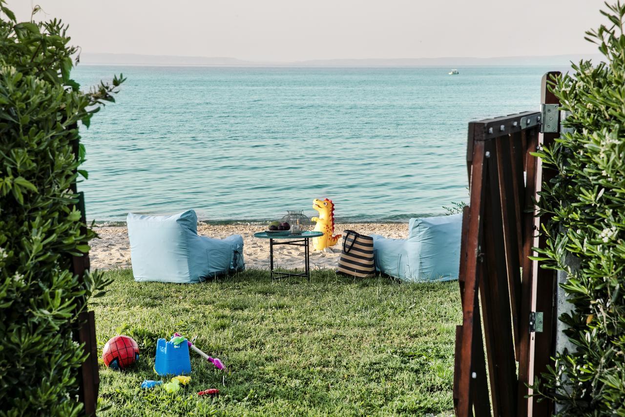 Hestia Beachfront Villa Polychrono Luaran gambar
